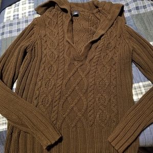 Gap cable knit mock hood v neck sweater